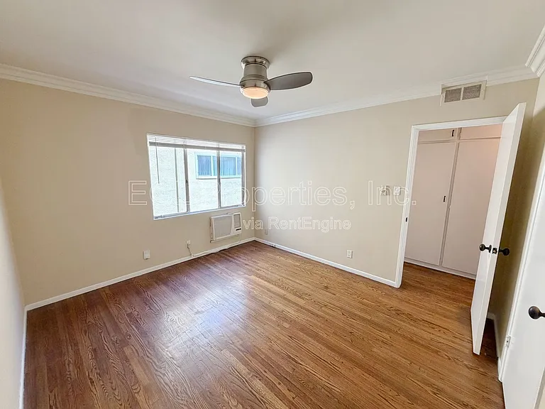 1168 N Curson Ave #2 — Photo 7