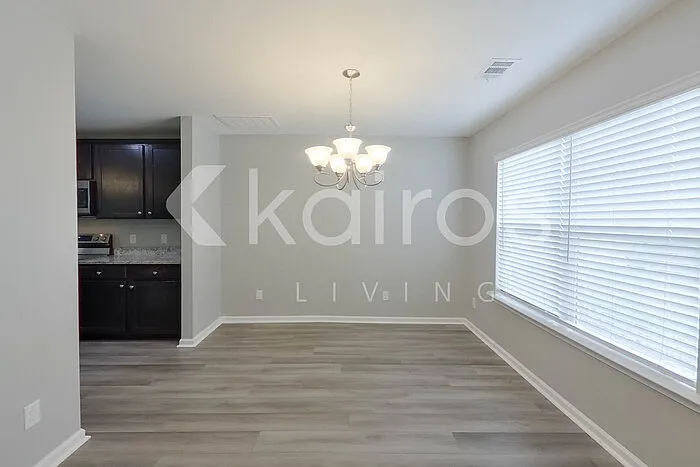 128 Bluff Rd — Photo 6