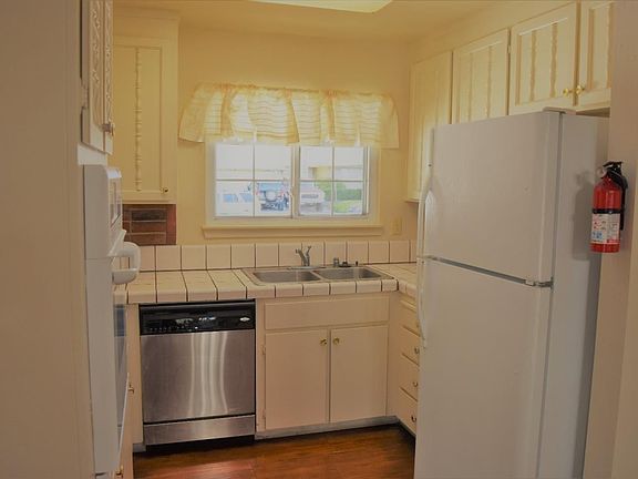 3rd image of 2431 Sturla Dr