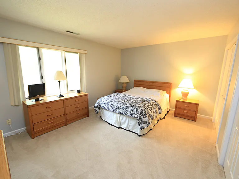 4320 Beechnut Ln — Photo 7
