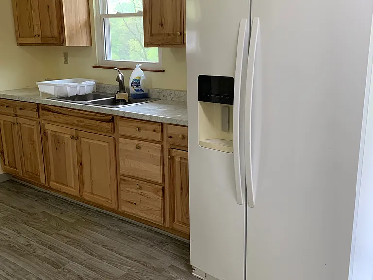 1054 Beverly Hills Dr — Photo 2