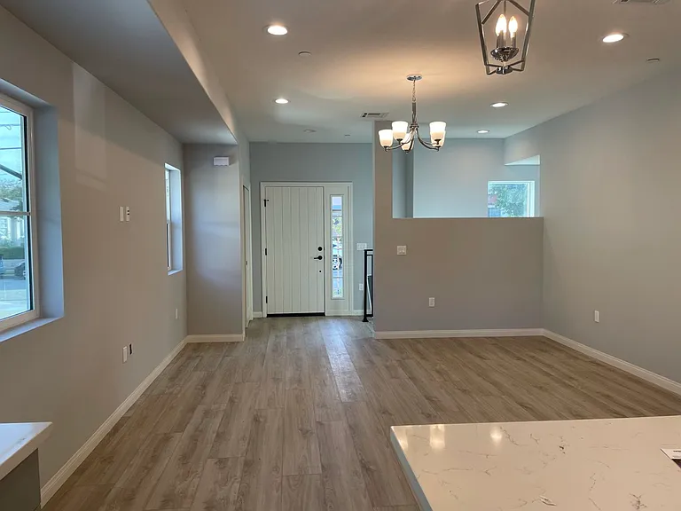 1116 N Monterey St #C — Photo 6