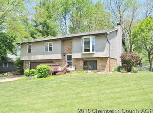 2508 Rolling Acres Dr, Champaign, IL