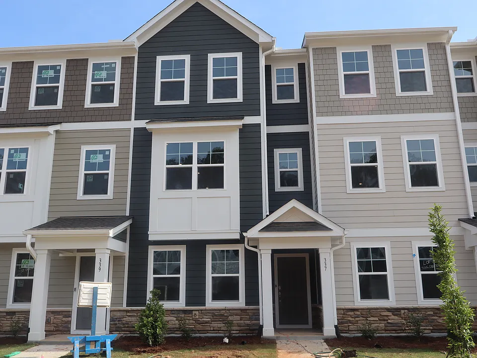 337 Deercroft Dr