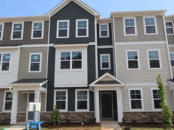 337 Deercroft Dr, Apex, NC 27539
