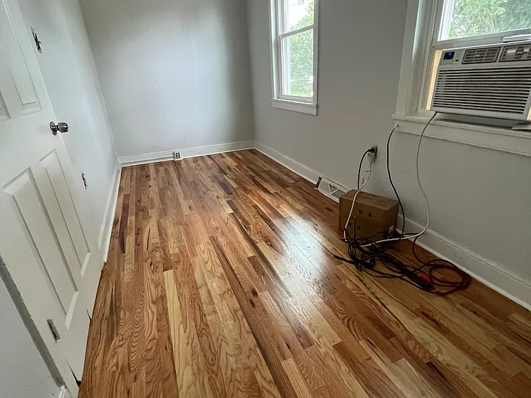 214-216 W Madison St #217 — Photo 9