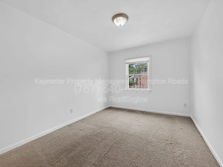 4314 Midhurst Ln — Photo 16