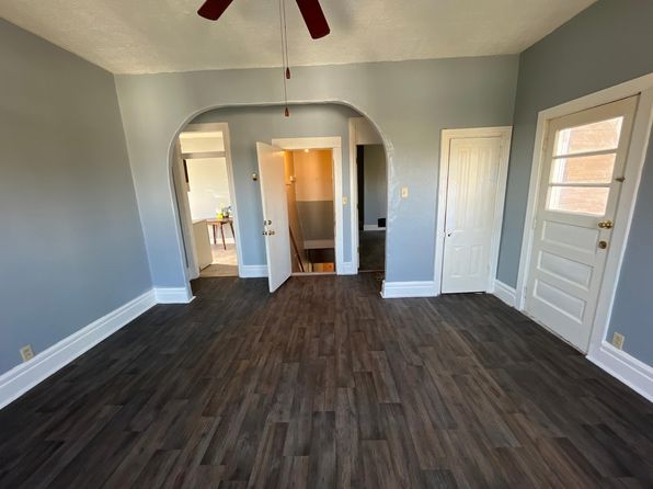 319 S Wilkinson Ave #2