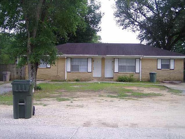 1st image of 6901 Esther St