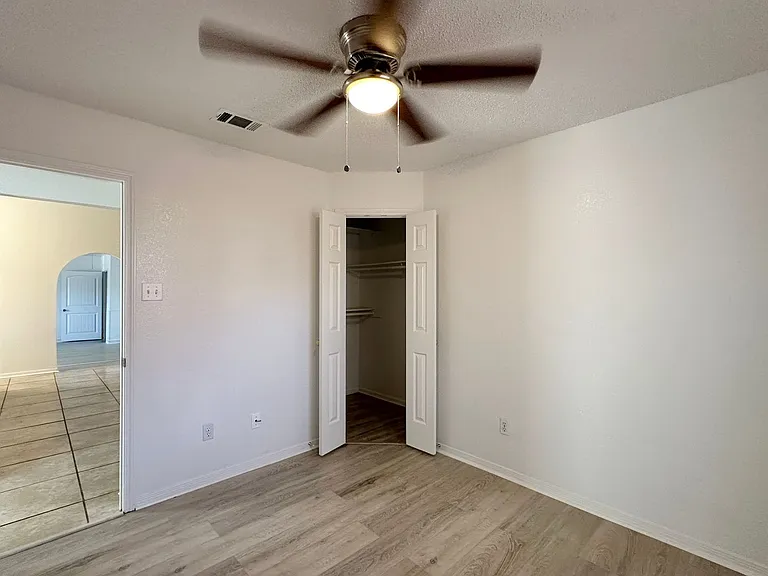 3004 Sundown Ln — Photo 20