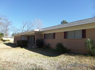 309 Esther St, Wake Village, TX 75501