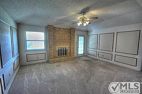 3rd image of 748 Parkview Dr