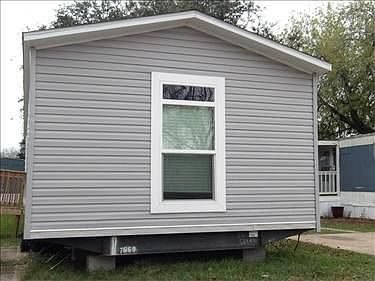 1st image of 1413 Rosharon Rd Trailer 27
