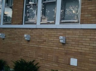 8923 S Emerald Ave, Chicago, IL 60620