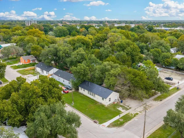 1142-1144 S Terrace Dr, Wichita, KS 67218
