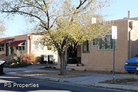 1st image of 316 Mesa St SE #1
