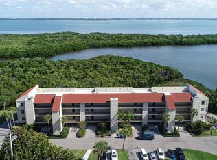 4540 Gulf Of Mexico Dr #PENTHOUSE 2, Longboat Key, FL 34228