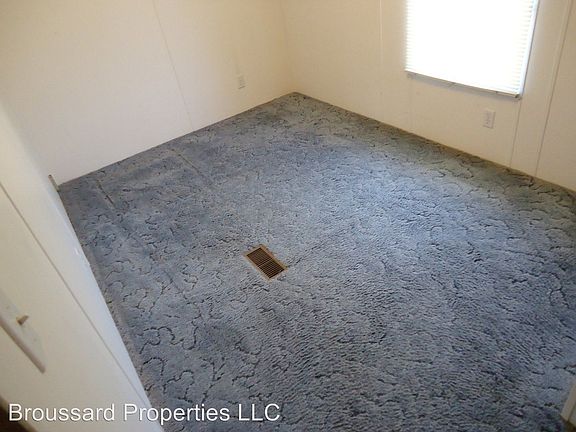 2nd image of 202 N Domingue Ave Trlr G