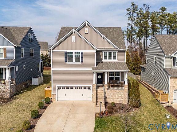 3rd image of 7213 Stafford Park Dr