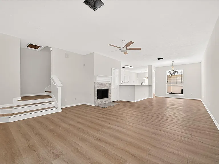 4719 Cashel Cir #B — Photo 7