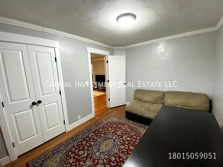 777 E Redondo Ave — Photo 8