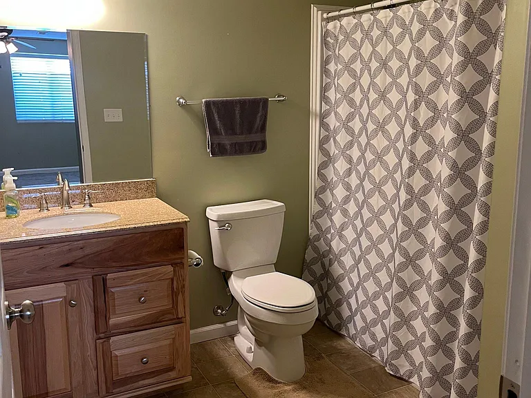 503 Springhurst Pkwy — Photo 20