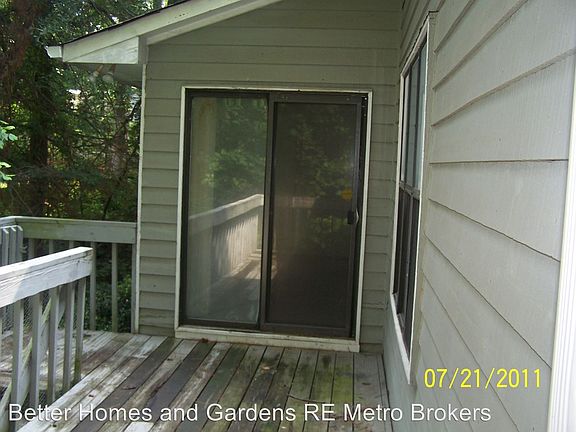 5th image of 4 Christie Ct SE