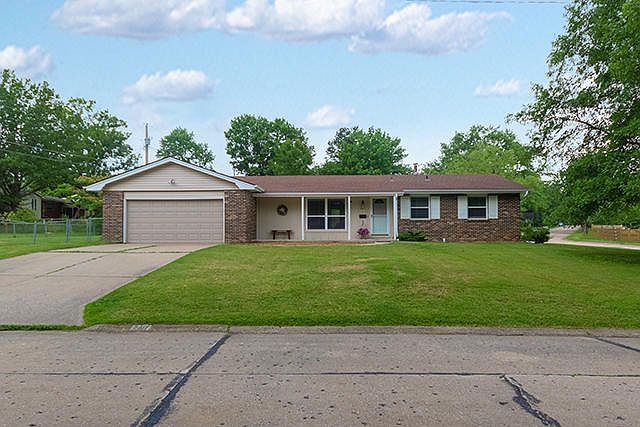 1st image of 2417 Meadow Lark Ln