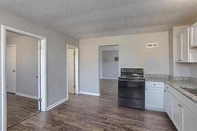 2nd image of 2233 S 20th St #11014901
