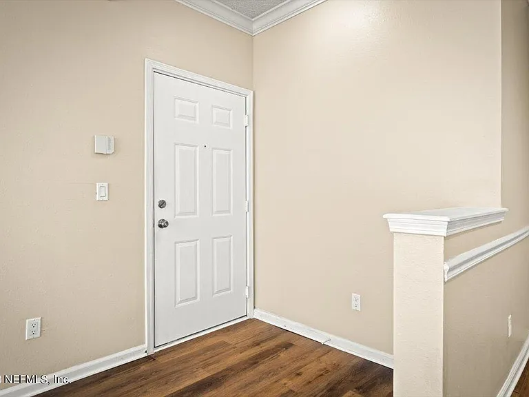 10000 Gate Pkwy N #2116 — Photo 4