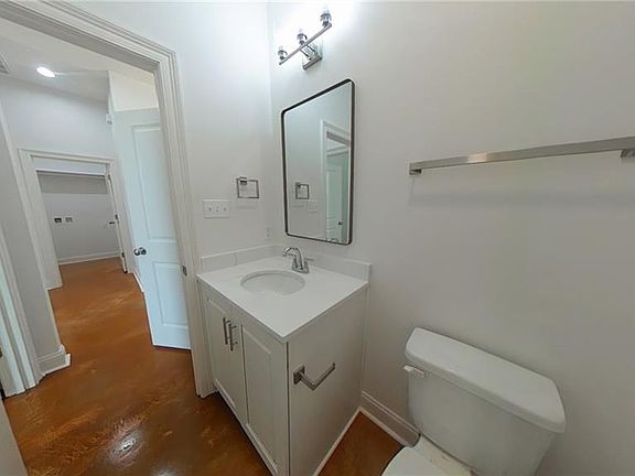 3rd image of 140 Heltz St