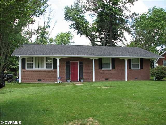 1st image of 4702 Laurie Ln