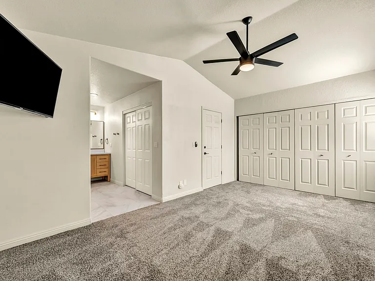 7554 Wheeldale Cir — Photo 15
