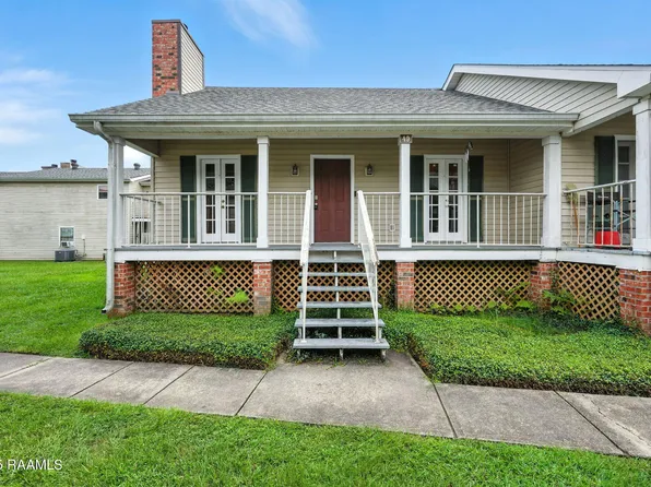 100 Teal Ln APT 49, Lafayette, LA 70507