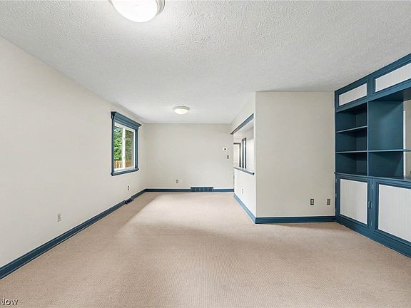 5th image of 6557 Duneden Ave