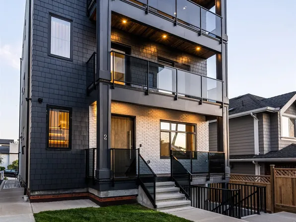 4875 Albert St #2, Burnaby, BC V5C 2H4