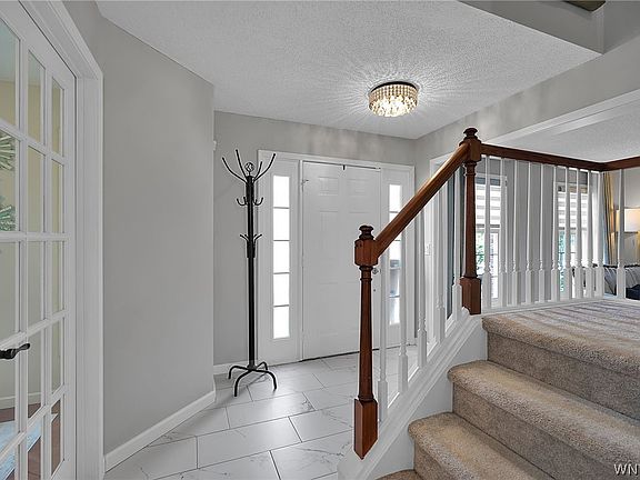 4th image of 5396 Raintree Ct