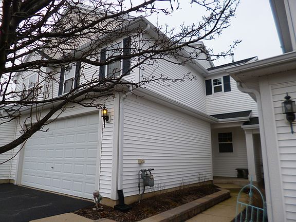 2nd image of 2860 Glacier Way Unit B