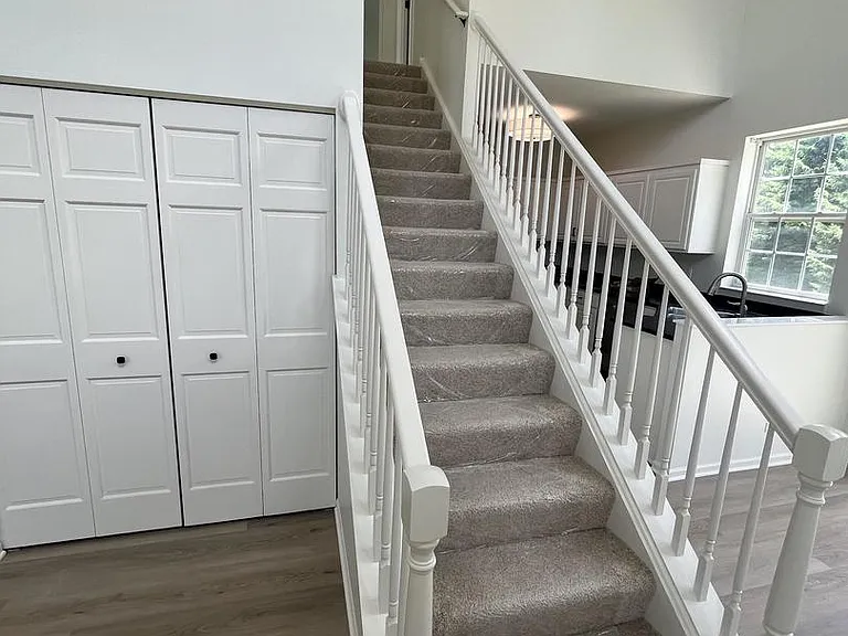 188 Brompton Ln #B — Photo 7