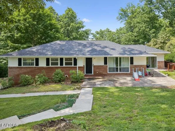 103 Morgan Rd, Oak Ridge, TN 37830