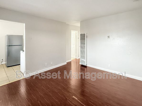 922 Carlson Blvd APT 5