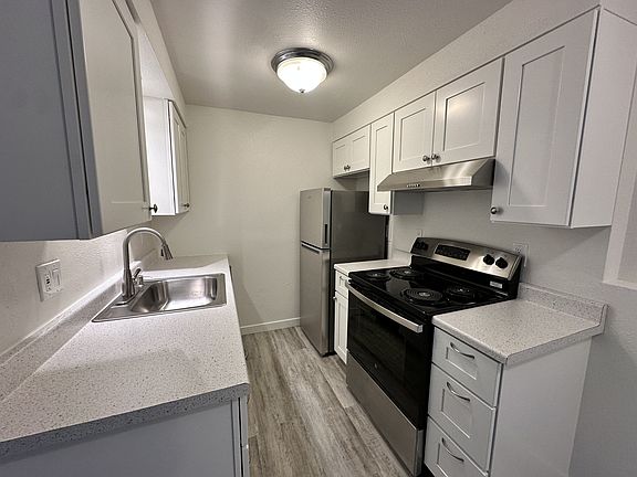 2nd image of 1723 W 8th Ave #11286620
