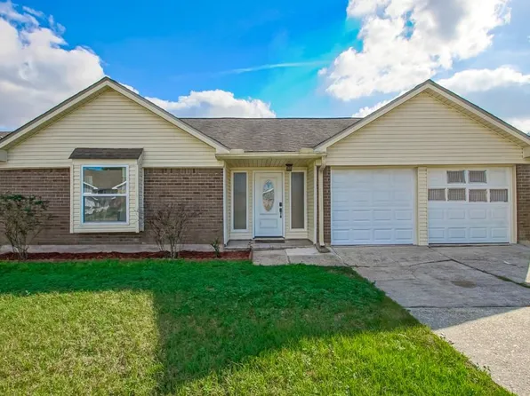 2120 Killington Dr, Harvey, LA 70058