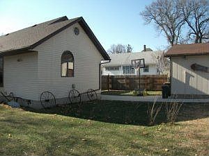 2nd image of 270 Lake St