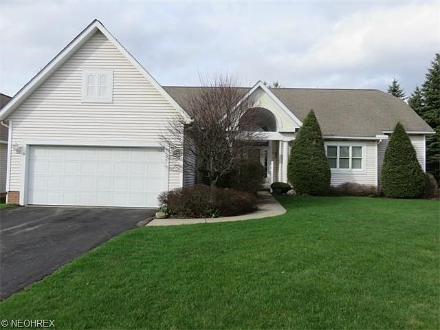 1st image of 107 Barkwood Dr