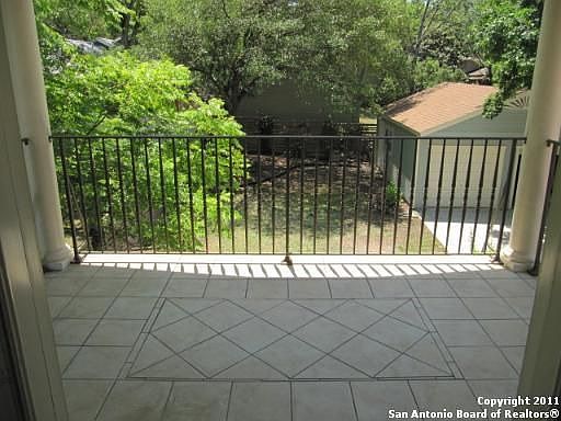 1st image of 330 Corona St
