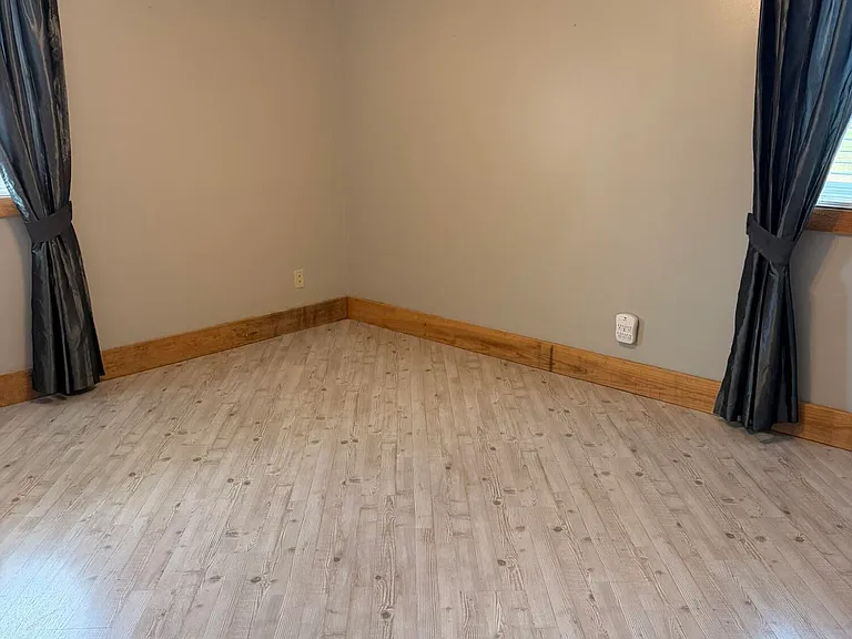 332 Harvard Blvd — Photo 13
