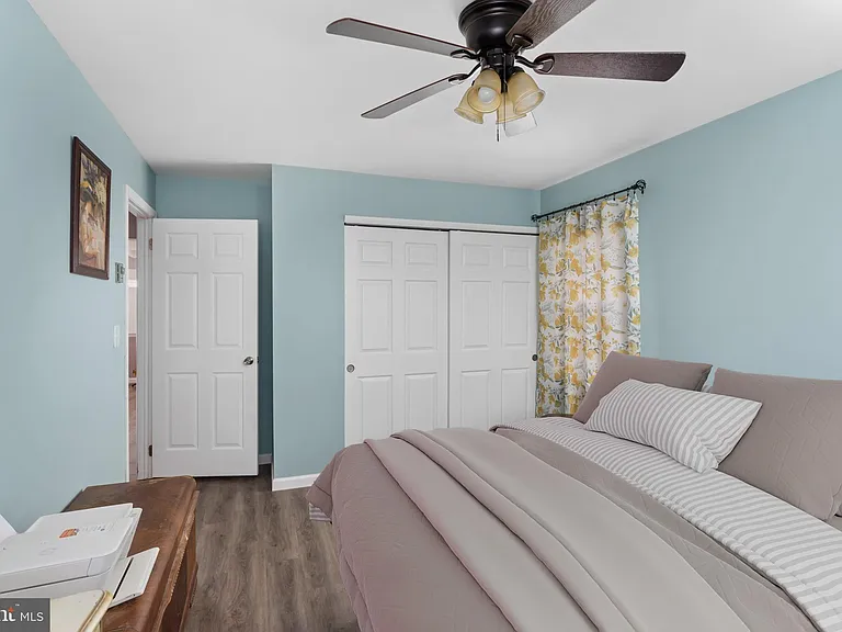 224 Huntington Dr — Photo 21