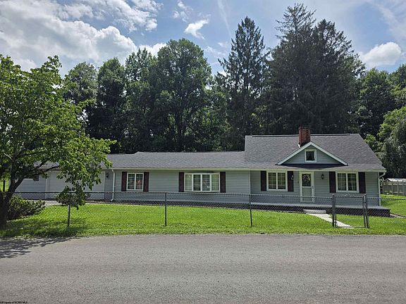 2nd image of 70 Greenbrier Dr