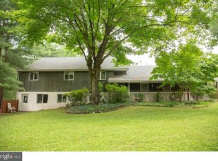 554 Headquarters Rd, Ottsville, PA 18942